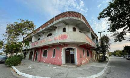 Pousada com 6 dormitórios à venda, 750 m² por R$ 3.000.000,00 - Braga - Cabo Frio/RJ