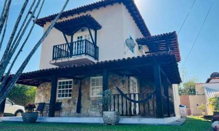 Casa com 3 dormitórios à venda, 200 m² por R$ 720.000,00 - Bananeiras - Araruama/RJ