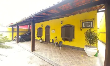 Casa com 3 dormitórios à venda, 200 m² por R$ 320.000,00 - Ponte dos Leites - Araruama/RJ