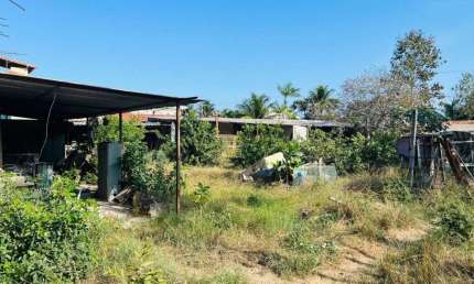 Terreno à venda, 300 m² por R$ 440.000,00 - Centro - Araruama/RJ