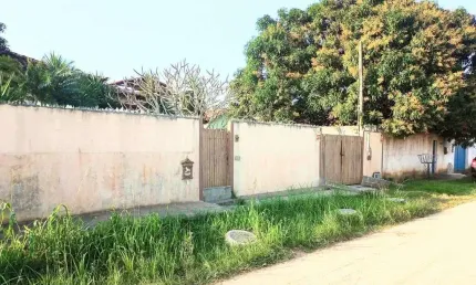 Casa à venda, 80 m² por R$ 300.000,00 - Coqueiral - Araruama/RJ