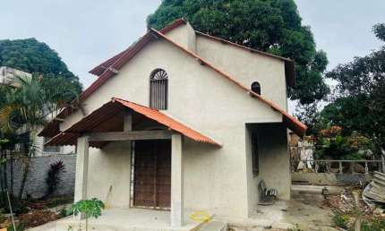 Casa com 3 dormitórios à venda, 180 m² por R$ 550.000,00 - Hawai - Araruama/RJ