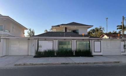 Casa com 3 dormitórios à venda, 300 m² por R$ 1.900.000 - Pontinha - Araruama/RJ
