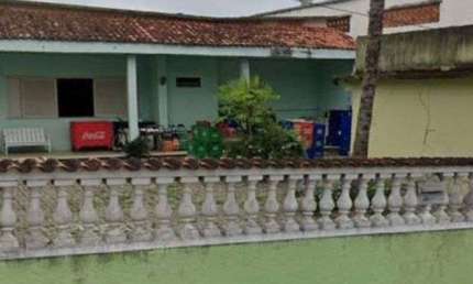 Casa com 4 dormitórios, 250 m² - venda por R$ 3.000.000,00 ou aluguel por R$ 11.000,00/mês - Centro - Araruama/RJ