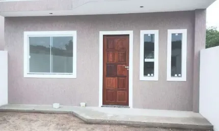 Casa com 2 dormitórios à venda, 70 m² por R$ 190.000,00 - Itatiquara - Araruama/RJ