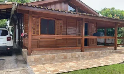Casa com 2 dormitórios à venda, 180 m² por R$ 650.000,00 - Leigo - Saquarema/RJ