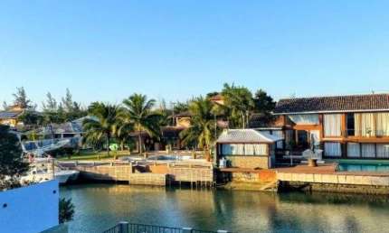 Casa com 4 dormitórios à venda, 300 m² por R$ 3.300.000,00 - Jardim Olinda - Cabo Frio/RJ