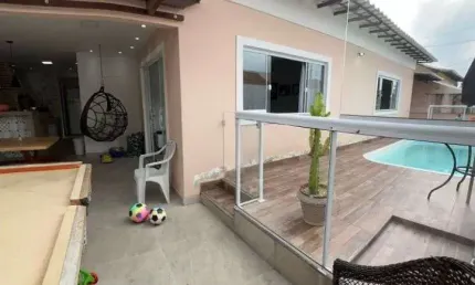 Casa com 2 dormitórios à venda, 120 m² por R$ 620.000,00 - Praça da Bandeira - Araruama/RJ