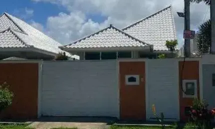 Casa com 2 dormitórios à venda, 99 m² por R$ 485.000,00 - Coqueiral - Araruama/RJ