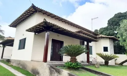 Casa com 3 dormitórios à venda, 260 m² por R$ 730.000,00 - Rio Do Limão - Araruama/RJ