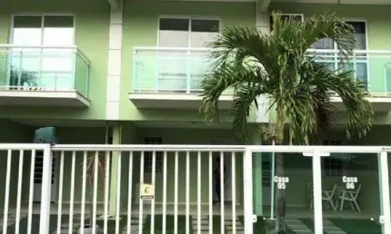 Apartamento Triplex com 2 dormitórios à venda, 88 m² por R$ 420.000,00 - Iguabinha - Araruama/RJ