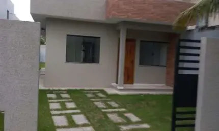 Casa com 2 dormitórios à venda, 73 m² por R$ 285.000,00 - Três Vendas - Araruama/RJ
