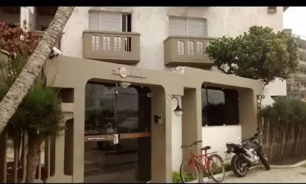 Apartamento com 3 dormitórios à venda, 140 m² por R$ 750.000,00 - Centro - Cabo Frio/RJ