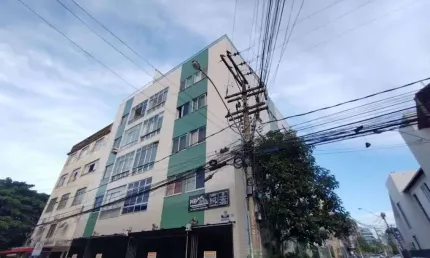Cobertura com 2 dormitórios à venda, 150 m² por R$ 610.000,00 - Centro - Cabo Frio/RJ
