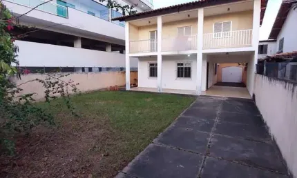 Casa com 3 dormitórios à venda, 360 m² por R$ 1.000.000,00 - Braga - Cabo Frio/RJ