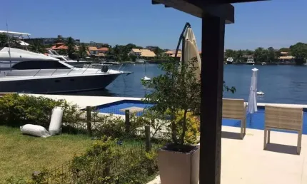 Casa com 4 dormitórios à venda por R$ 5.900.000,00 - Centro - Cabo Frio/RJ