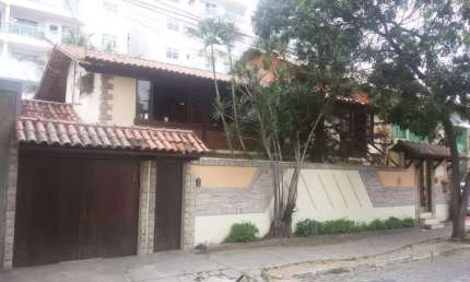 Casa com 3 dormitórios à venda por R$ 2.500.000,00 - Praia do Forte - Cabo Frio/RJ