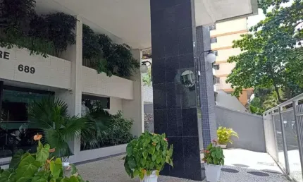 Apartamento com 2 dormitórios à venda, 75 m² por R$ 420.000,00 - Icaraí - Niterói/RJ