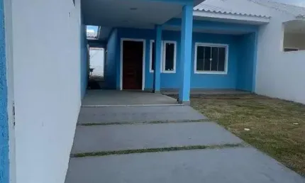 Casa com 3 dormitórios à venda, 95 m² por R$ 430.000,00 - Praia do Barbudo - Araruama/RJ