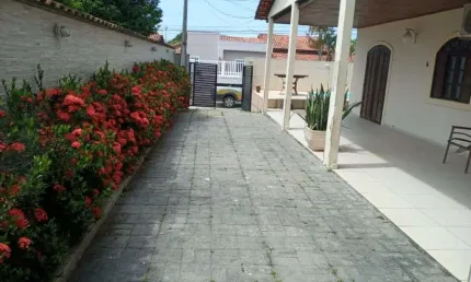 Casa com 3 dormitórios à venda, 180 m² por R$ 570.000,00 - Pontinha - Araruama/RJ