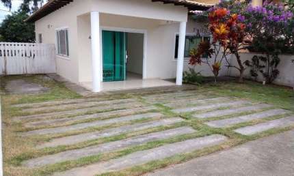 Casa com 2 dormitórios à venda, 120 m² por R$ 650.000,00 - Hawai - Araruama/RJ