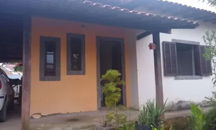 Casa com 3 dormitórios à venda, 121 m² por R$ 400.000,00 - Ponte dos Leites - Araruama/RJ