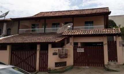 Casa com 7 dormitórios à venda, 372 m² por R$ 900.000,00 - Bacaxá - Saquarema/RJ