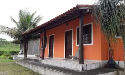 Sítio com 6 dormitórios à venda, 50000 m² por R$ 1.000.000,00 - Faendinha - Araruama/RJ