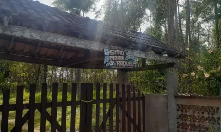 Sítio com 4 dormitórios à venda, 138545 m² por r$ 850.000,00 - itatiquara - araruama/rj