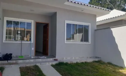 Casa com 2 dormitórios à venda, 85 m² por R$ 350.000,00 - Pontinha - Araruama/RJ