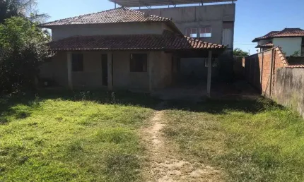 Casa com 5 dormitórios à venda por R$ 370.000,00 - Xv de Novembro - Araruama/RJ