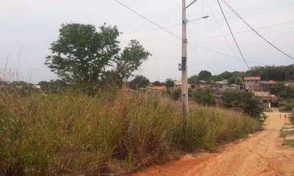 Terreno à venda, 450 m² por R$ 70.000,00 - Outeiro - Araruama/RJ