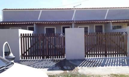 Casa com 1 dormitório à venda, 52 m² por R$ 275.000,00 - Coqueiral - Araruama/RJ