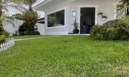 Casa com 4 dormitórios à venda, 300 m² por R$ 1.400.000,00 - Parque Hotel - Araruama/RJ