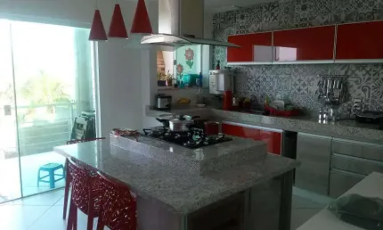 Casa com 4 dormitórios à venda, 350 m² por R$ 1.800.000,00 - Bananeiras - Araruama/RJ