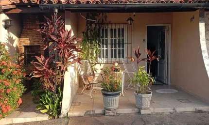 Casa com 2 quartos à venda na Rodovia Amaral Peixoto, Viaduto, Araruama