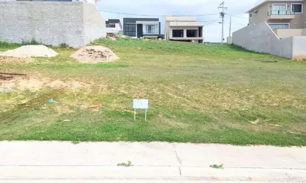 Terreno à venda, 1 quarto, Vila Sao Pedro - São Pedro da Aldeia/RJ