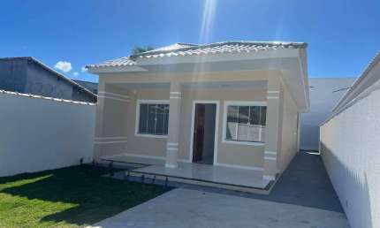 Casa com 3 quartos à venda na Rua Jussara, Coqueiral, Araruama