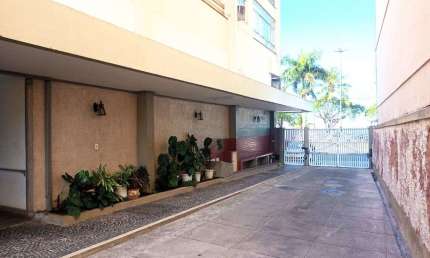 Apartamento com 1 dormitório para alugar, 50 m² - Centro - Araruama/RJ