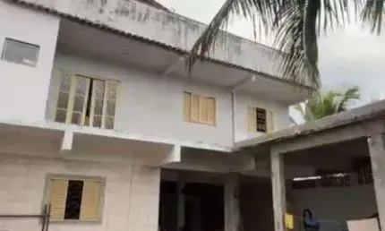 Casa triplex espetacular com lazer completo à venda por apenas R$ 585.000 - Japão - Araruama/RJ
