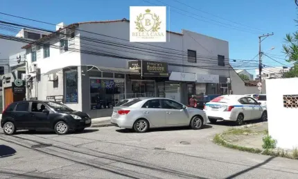 Loja comercial com 32m² para locação por R$2.300,00 - Tamoios - Cabo Frio