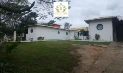 Casa Independente à Venda por R$970.000,00 – Próxima à Praia d'Areia em São Pedro da Aldeia