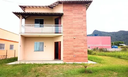 Excelente casa duplex no condomínio villagio del sole 2 – à venda, 132 m² por r$ r$ 330.000,00 – em jaconé, saquarema/rj