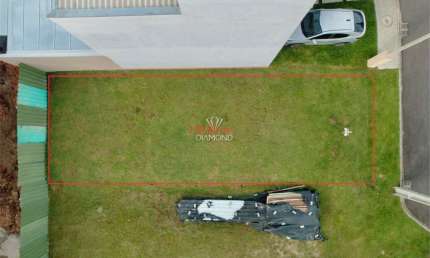 Terreno em condomínio fechado à venda na Rua Emanoel Voluz, 1301, Pinheirinho, Curitiba, 133 m2 por R$ 332.000
