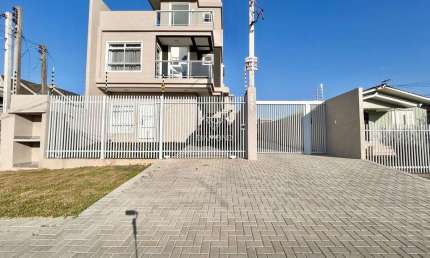 Casa com 3 quartos à venda na Rua Professor José Maurício Higgins, 2815, Boqueirão, Curitiba por R$ 750.000