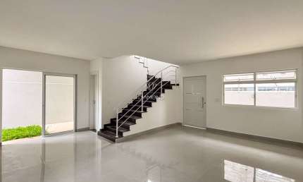 Casa com 3 quartos à venda na Rua Marco Polo, 1437, Bairro Alto, Curitiba, 123 m2 por R$ 749.000