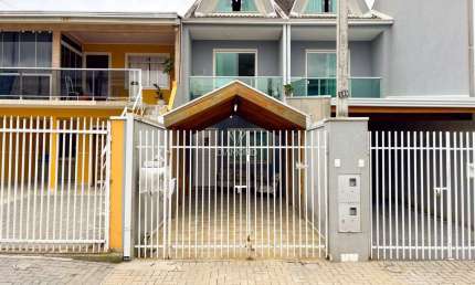 Casa com 3 quartos à venda na Rua Antônio Nichele, 146, Umbará, Curitiba, 119 m2 por R$ 490.000