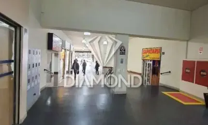 Sala comercial para alugar na Praça Tiradentes, 106, Centro, Curitiba, 30 m2 por R$ 2.200