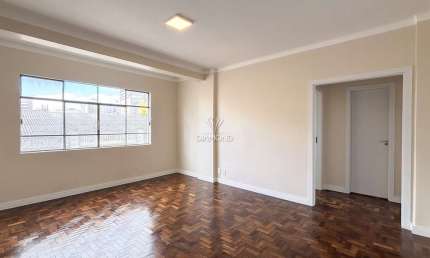 Apartamento com 2 quartos para alugar na Travessa Tobias de Macedo, 69, Centro, Curitiba, 80 m2 por R$ 1.800