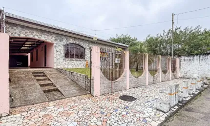 Casa à venda na rua jarana, 233, bairro alto, curitiba por r$ 650.000